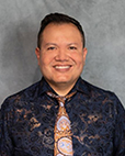 Dr. Gerardo Angulo